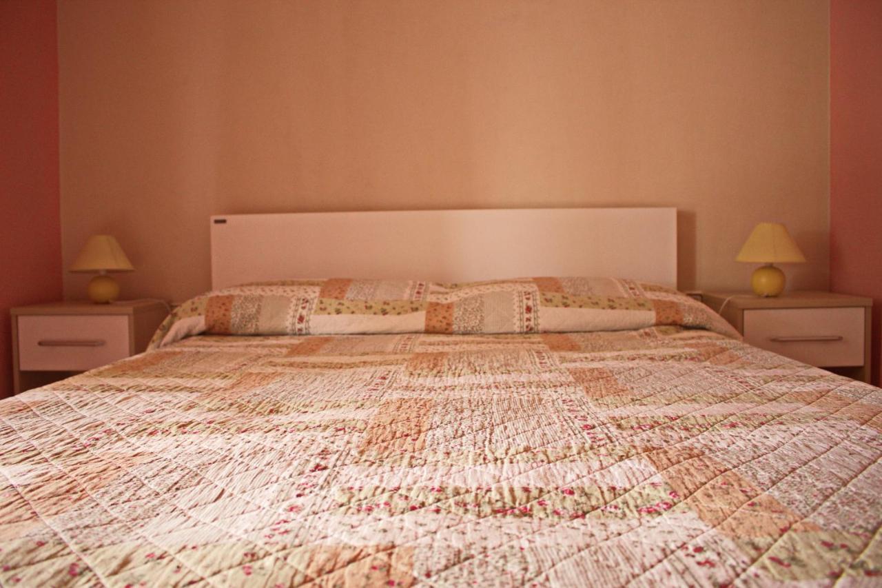 Apartments By The Sea Nin, Zadar - 12890 ภายนอก รูปภาพ