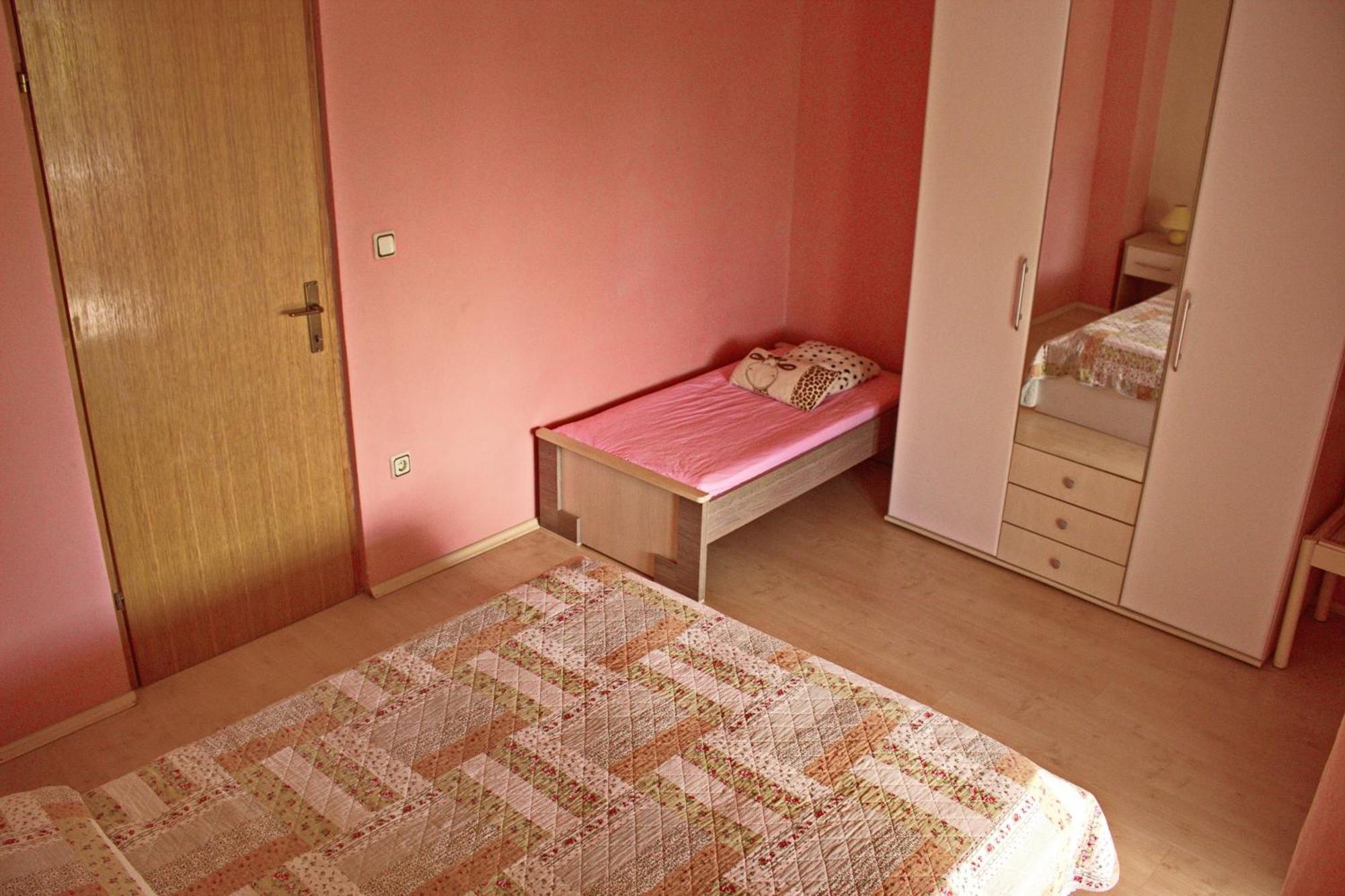 Apartments By The Sea Nin, Zadar - 12890 ห้อง รูปภาพ